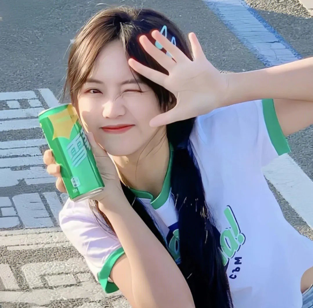 美女别慌，我的仙术每周刷新